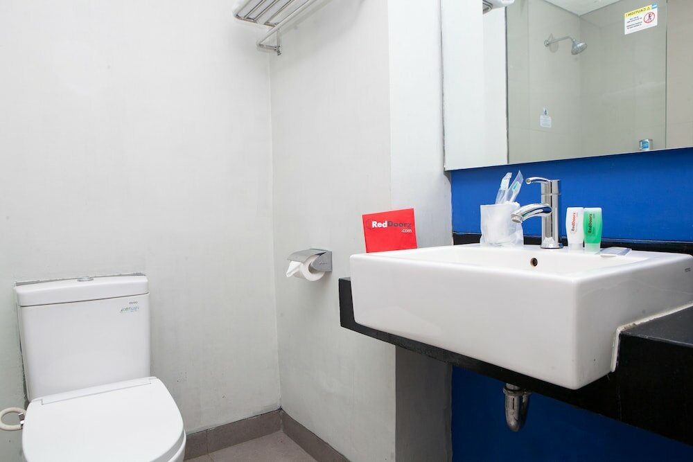 Фото Fabu Hotel Bandung