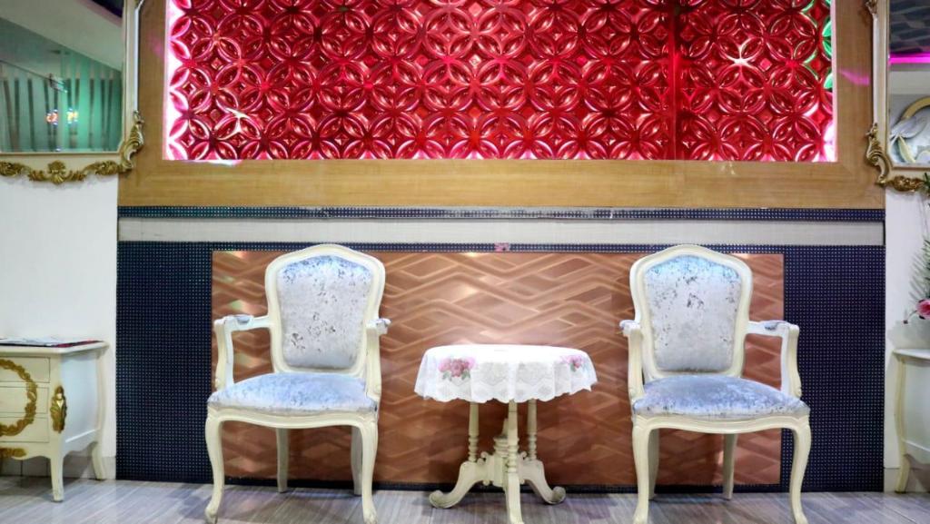 Фото Grand Batik Inn