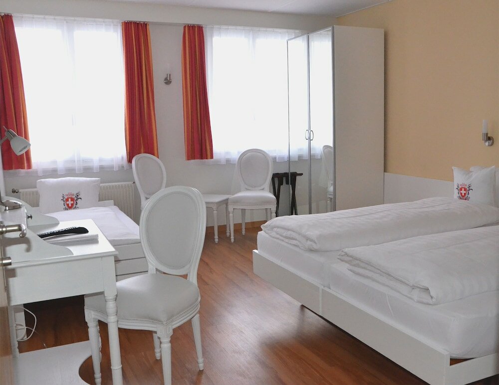 Фото Hotel Weisses Kreuz