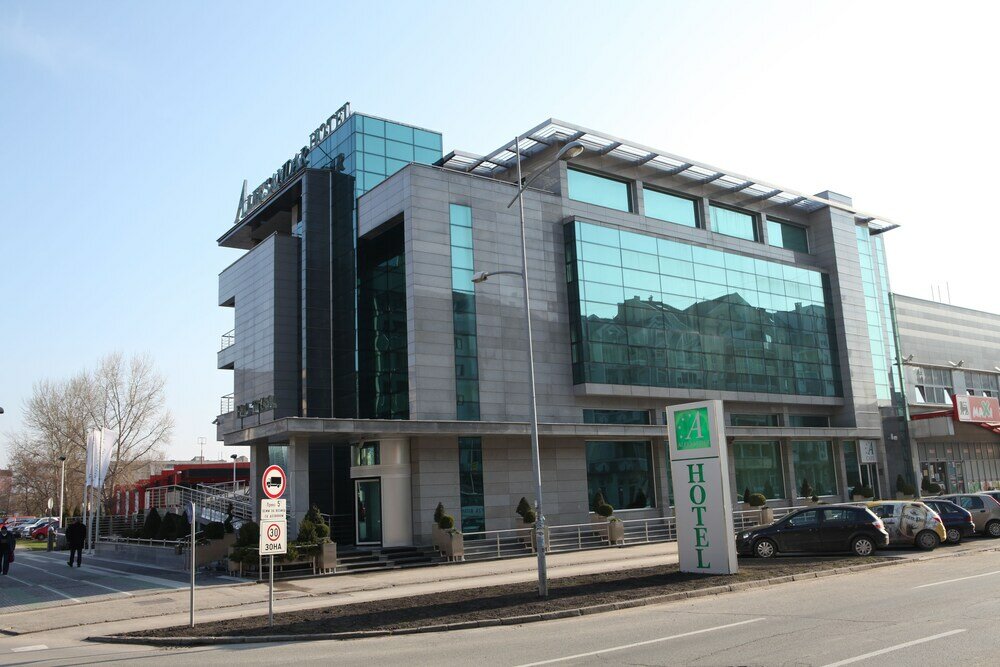 Фото Hotel Aleksandar