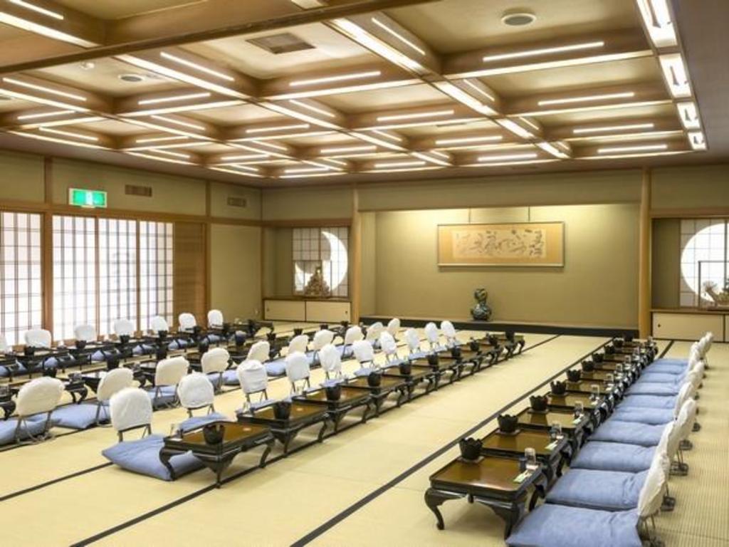 Фото Katayamazu Onsen Kanoya Korakuen