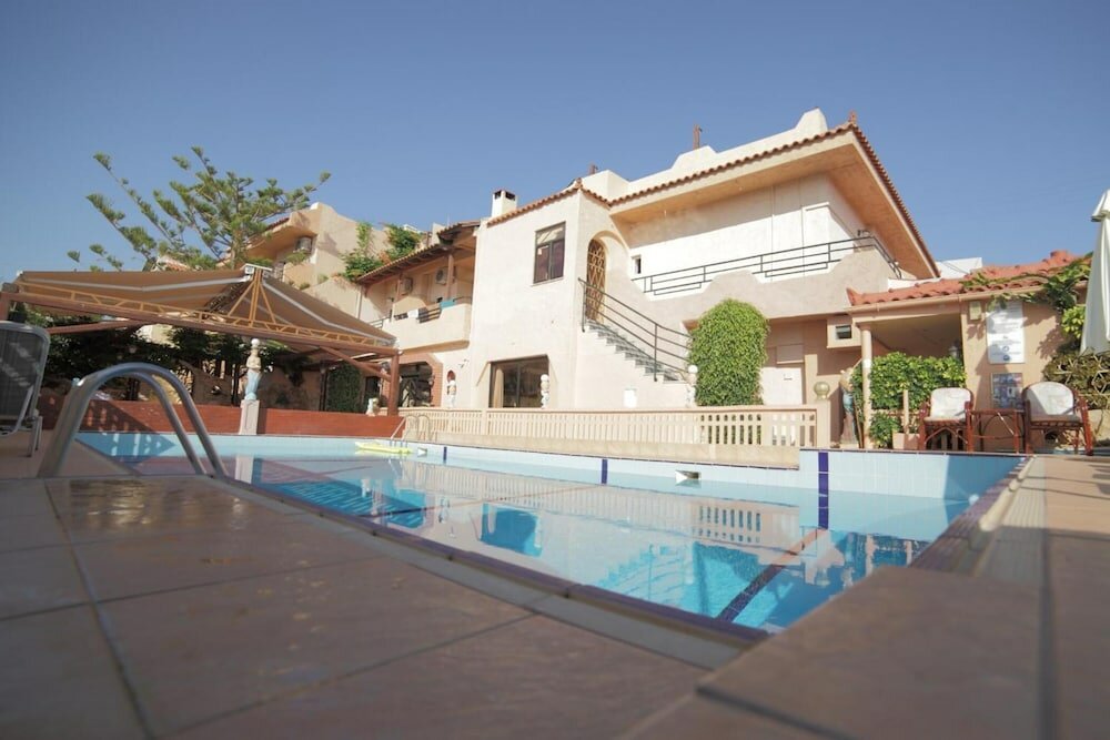 Фото Erato Hotel