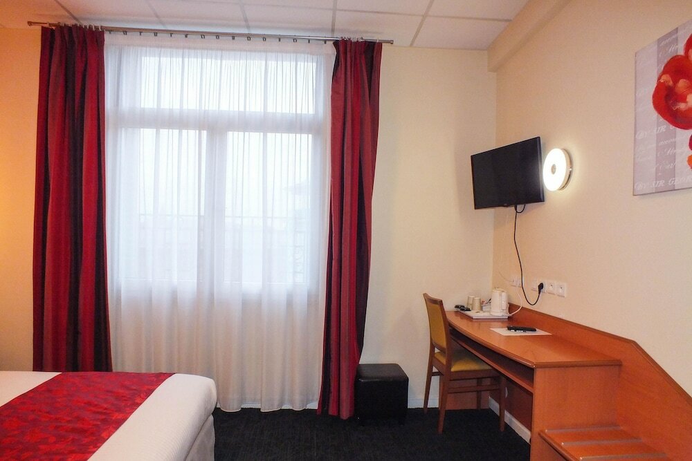 Фото Comfort Hotel Cecil Metz Gare