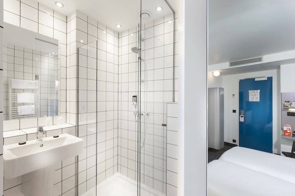 Фото Libertel Canal Saint Martin