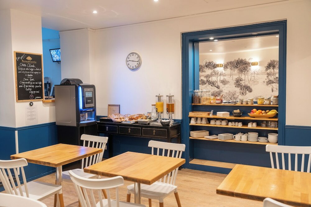 Фото Hotel du Theatre