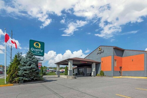 Гостиница Quality Inn Peterborough в Питерборо