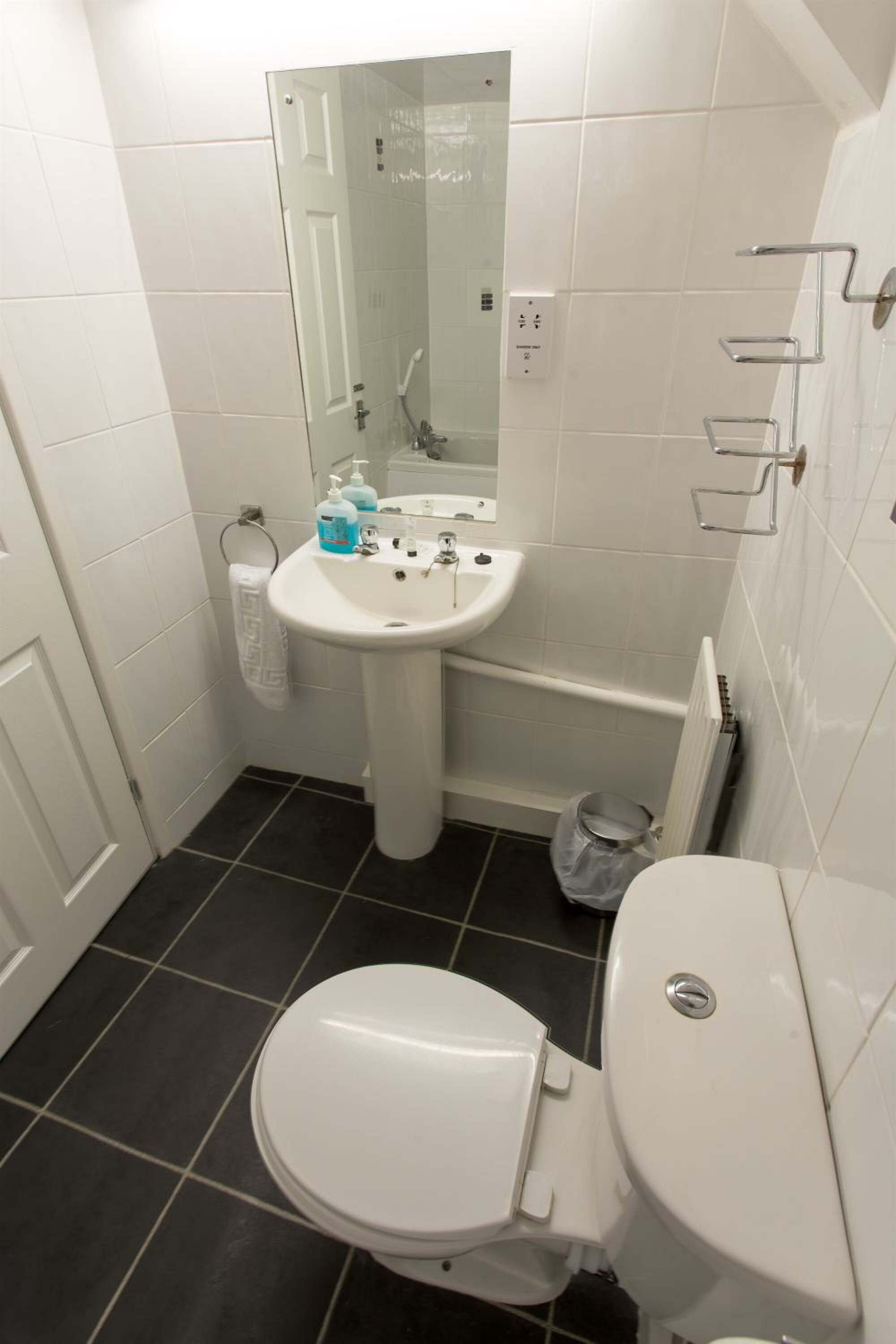 Фото Trinity Guest House