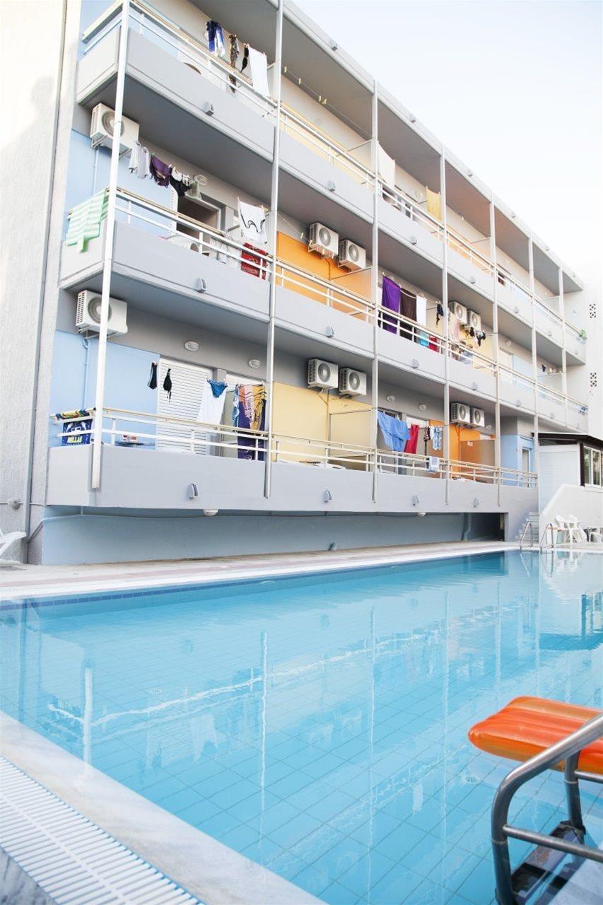 Фото Theonia Hotel