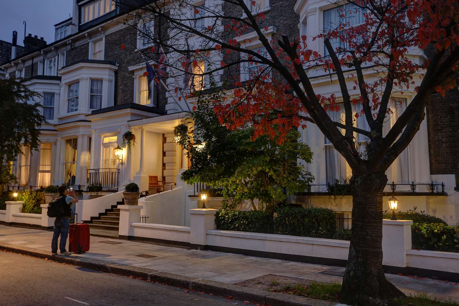 Фото Best Western Swiss Cottage Hotel