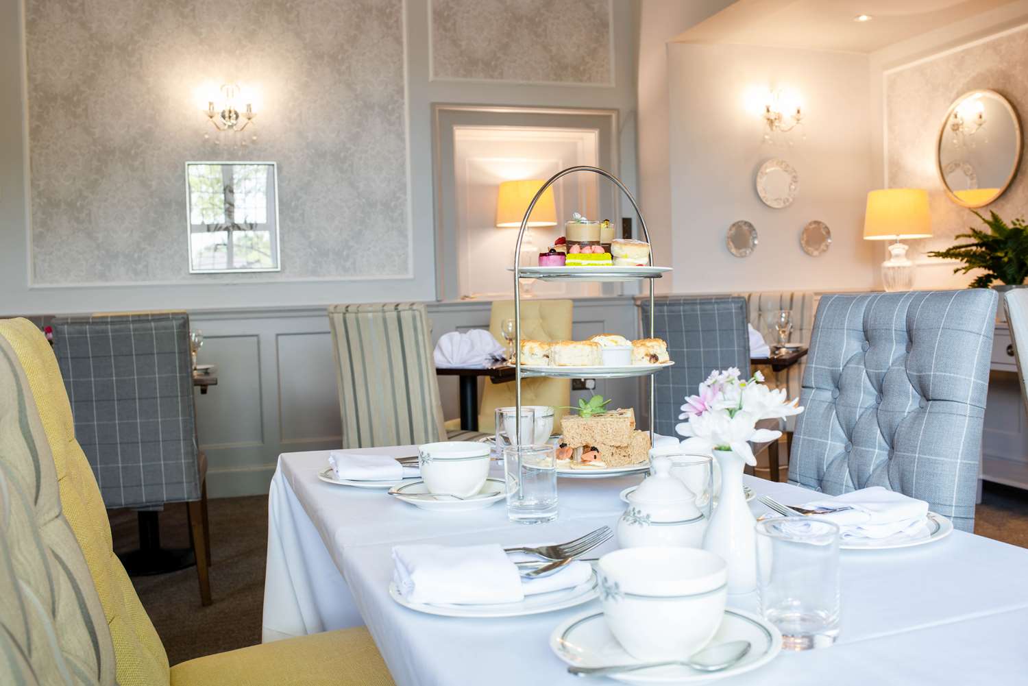 Фото Southcrest Manor Hotel, Bw Signature Collection