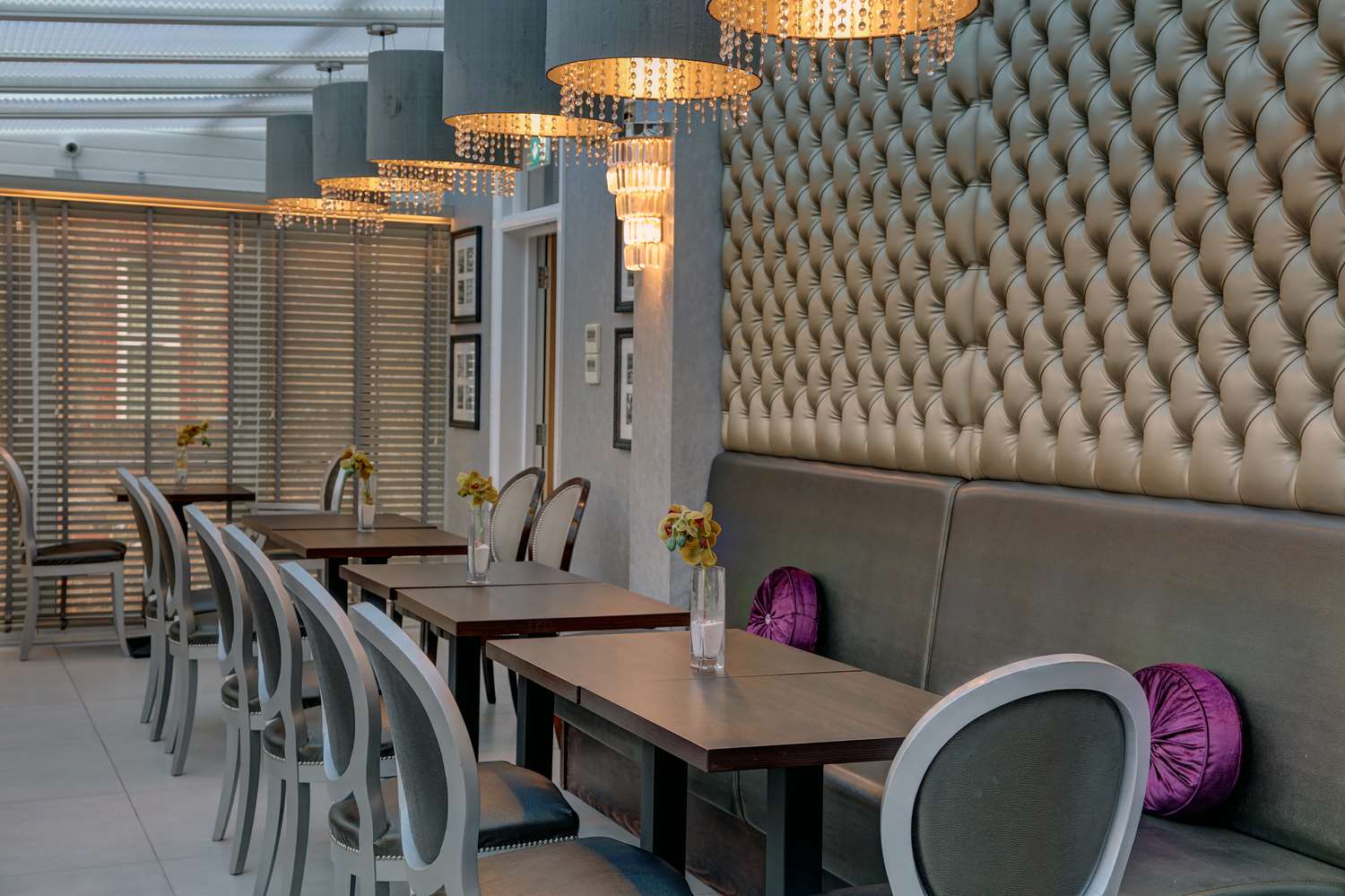 Фото Best Western Chiswick Palace & Suites