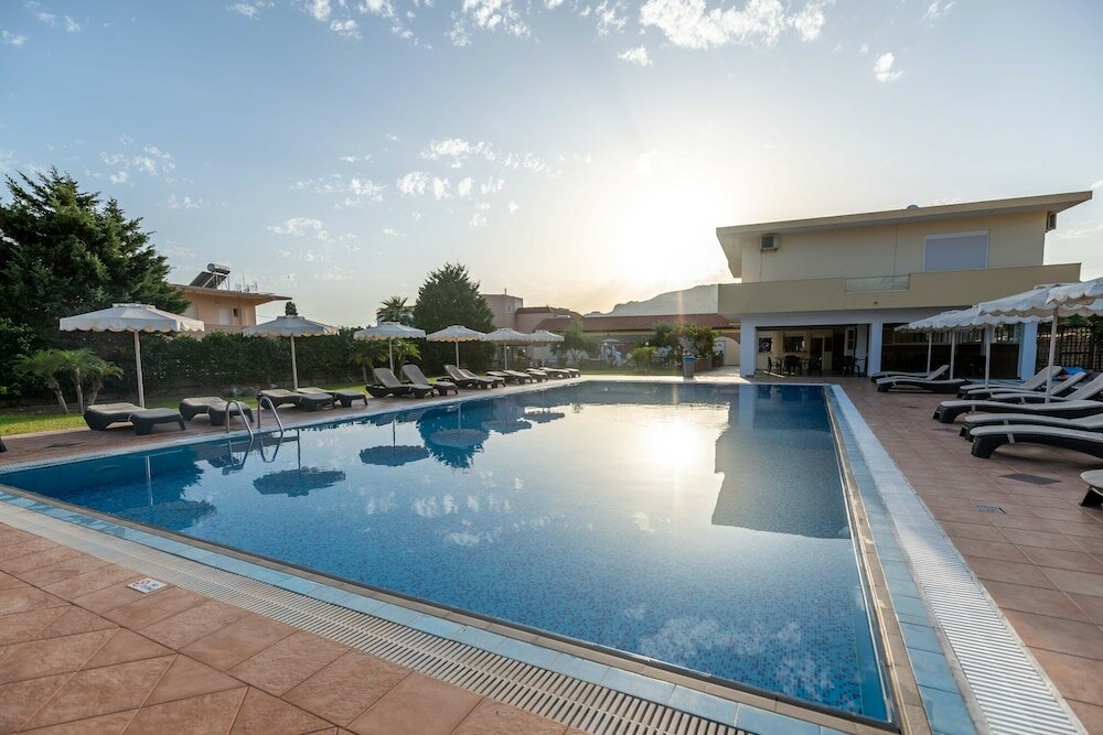 Фото Sunshine Hotel Lardos