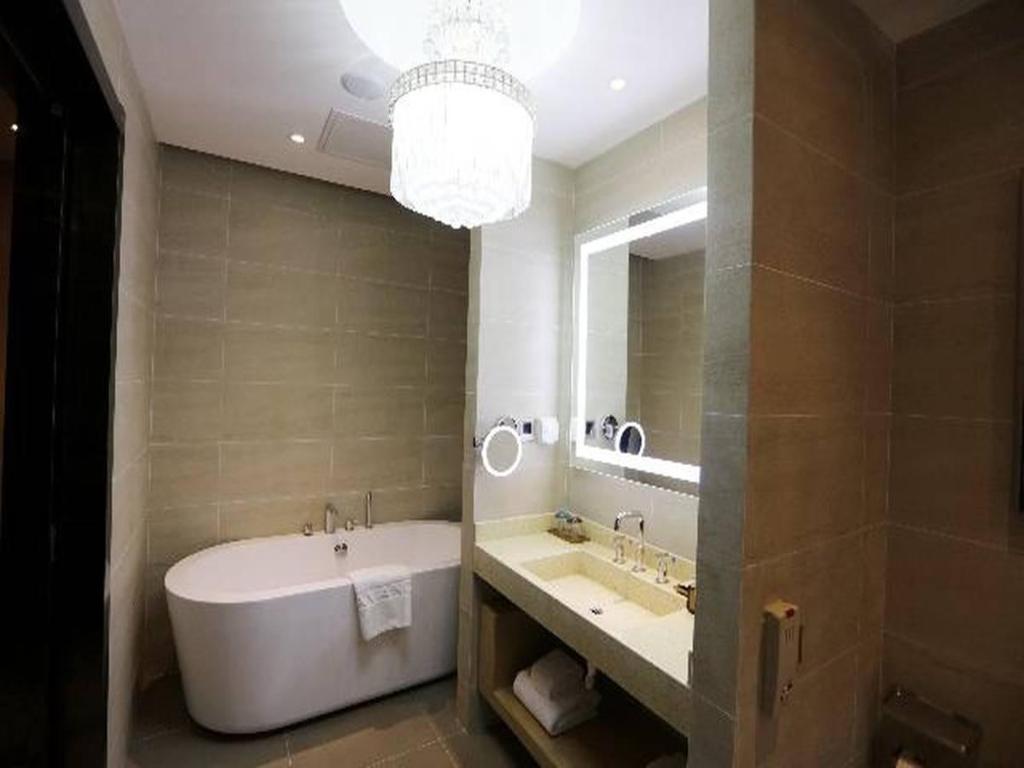 Фото Lavande Hotel Shunyi Metro Station