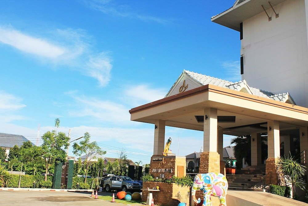 Фото Ayara Grand Palace Hotel