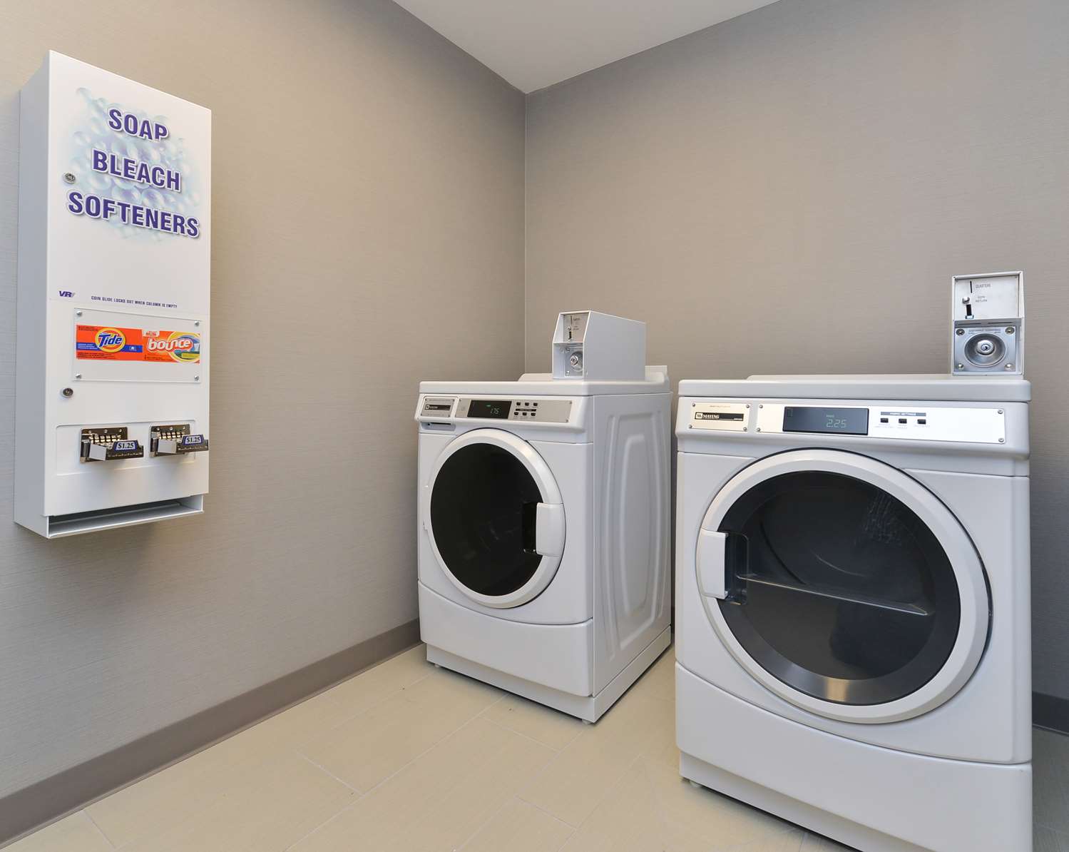 Фото Hampton Inn & Suites Des Moines Downtown