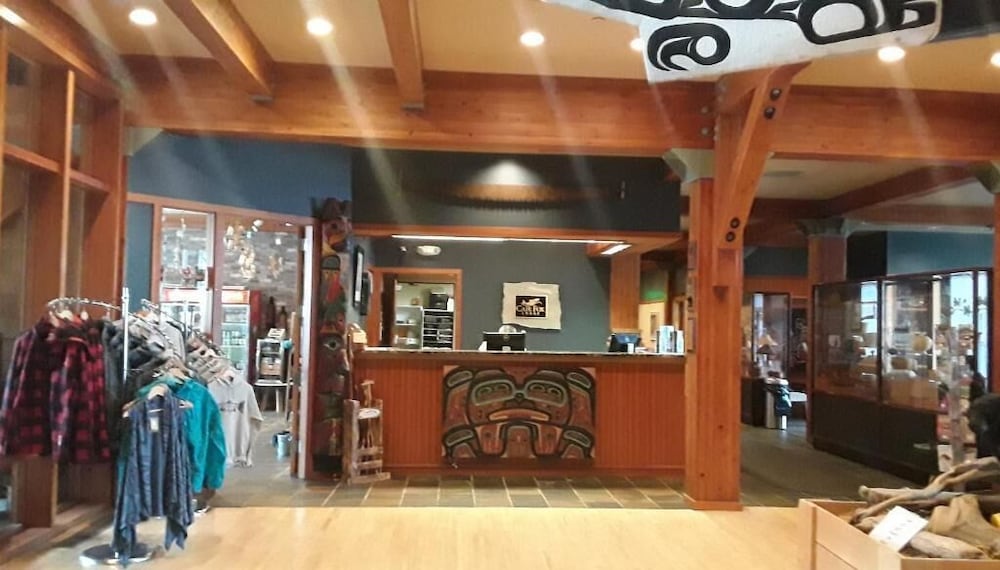 Фото Cape Fox Lodge