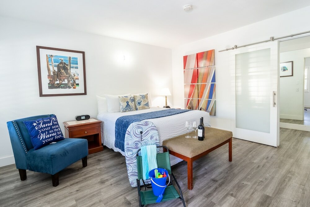 Фото La Avenida Inn