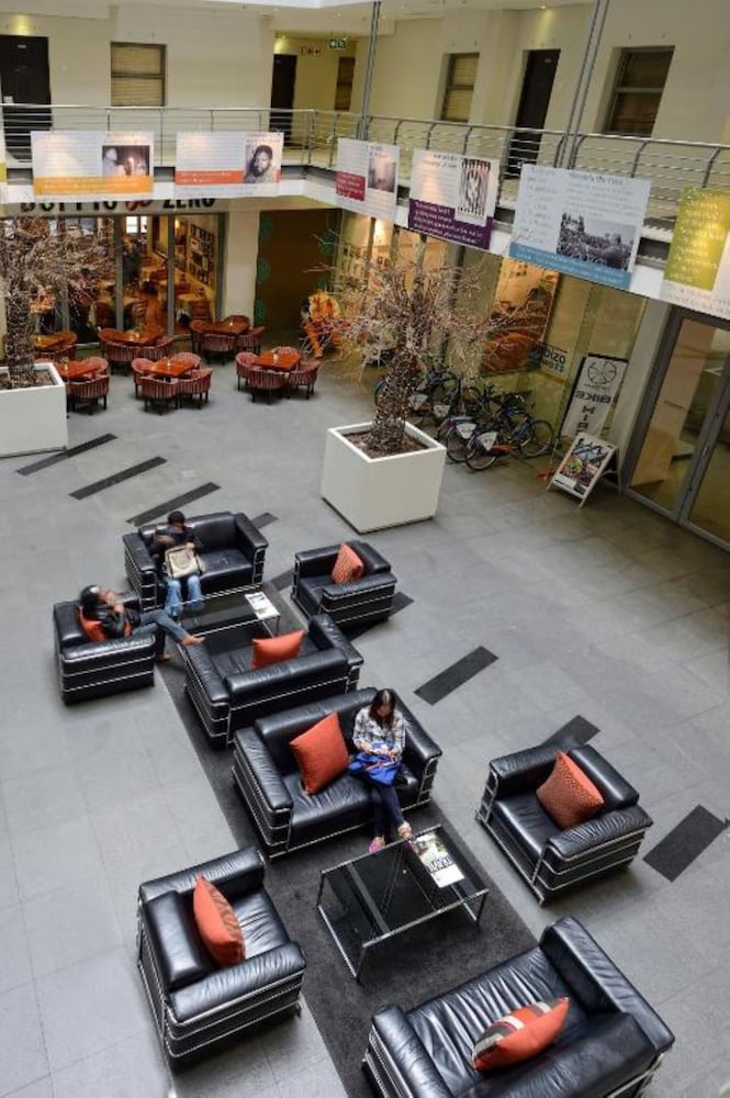 Фото Mandela Rhodes Place Hotel