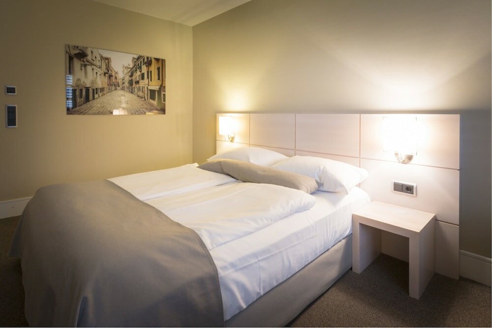 Фото Altera Hotel im Herbartgang