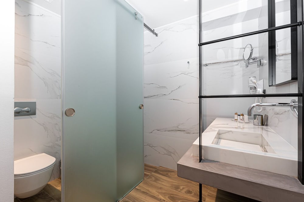 Фото Dom Boutique Hotel