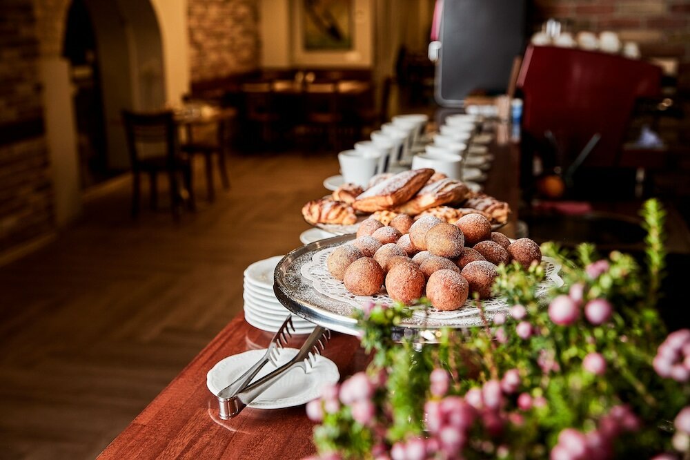 Фото Ratonda Centrum Hotels