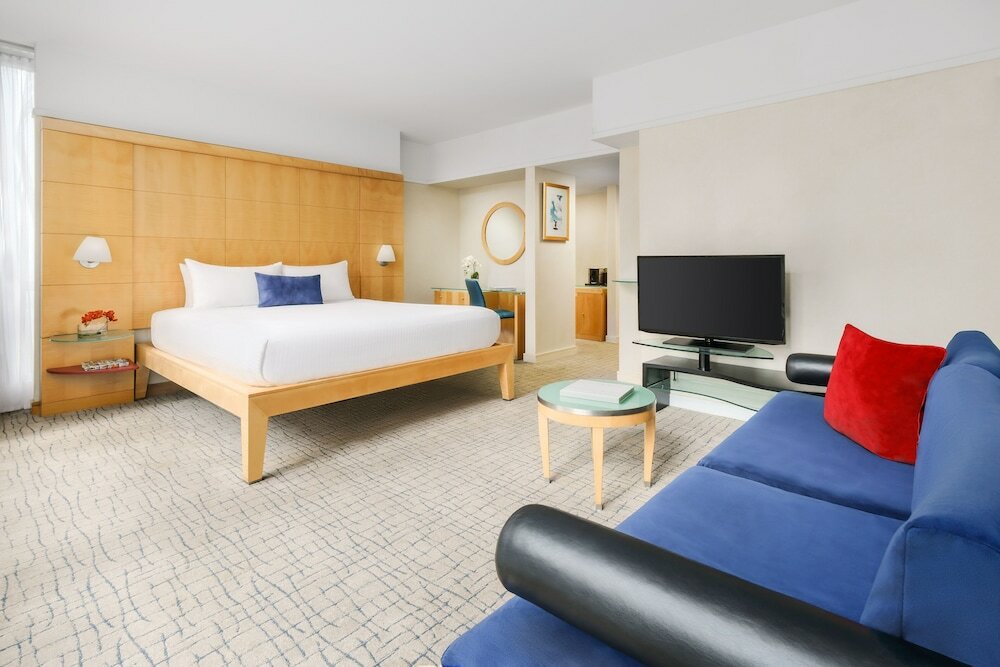 Фото Millennium Premier New York Times Square