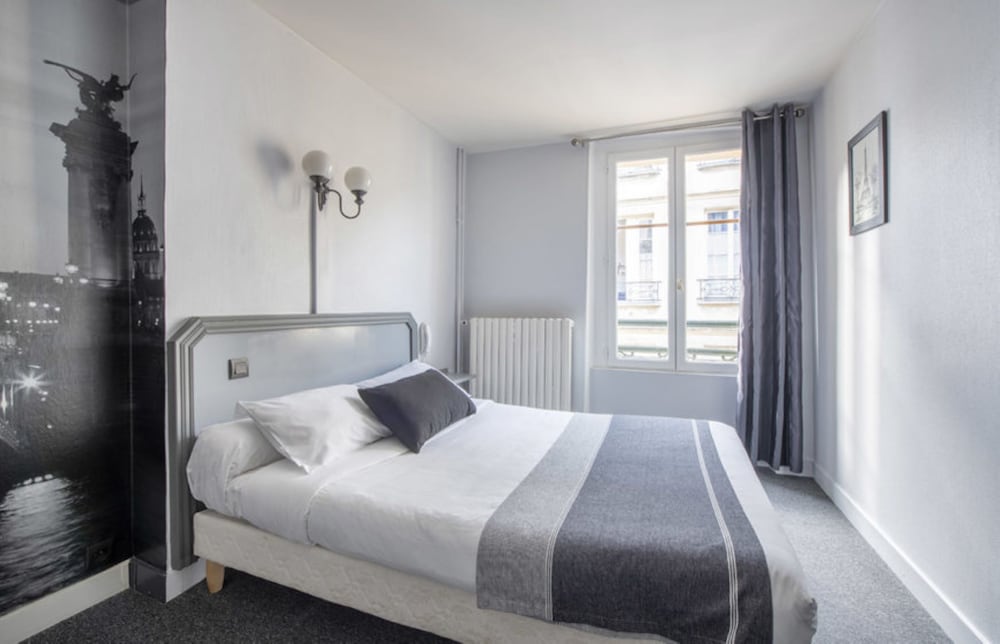 Фото Royal Hotel Versailles