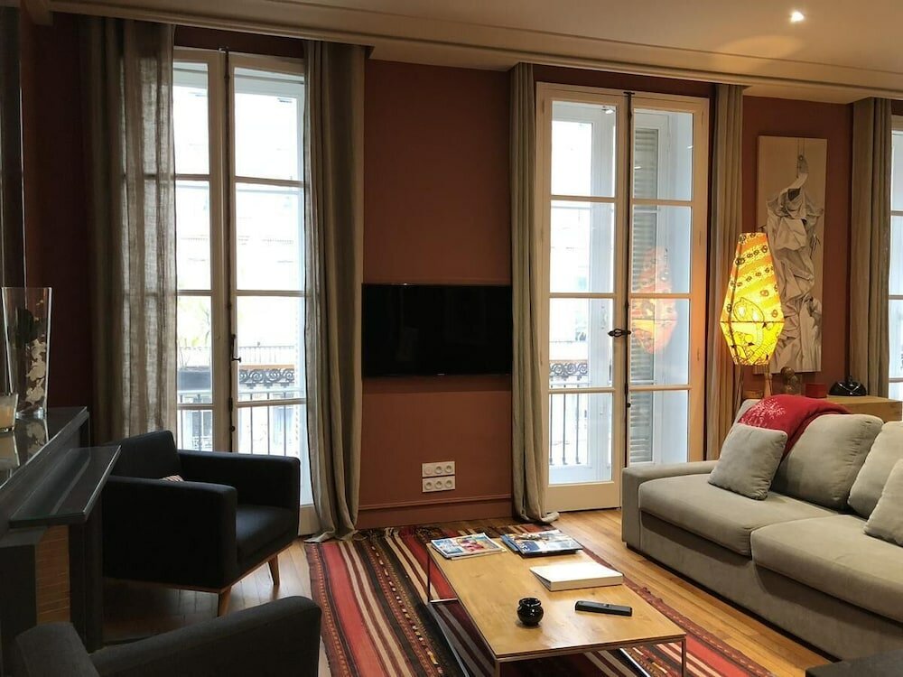 Фото Patio de l'Intendance