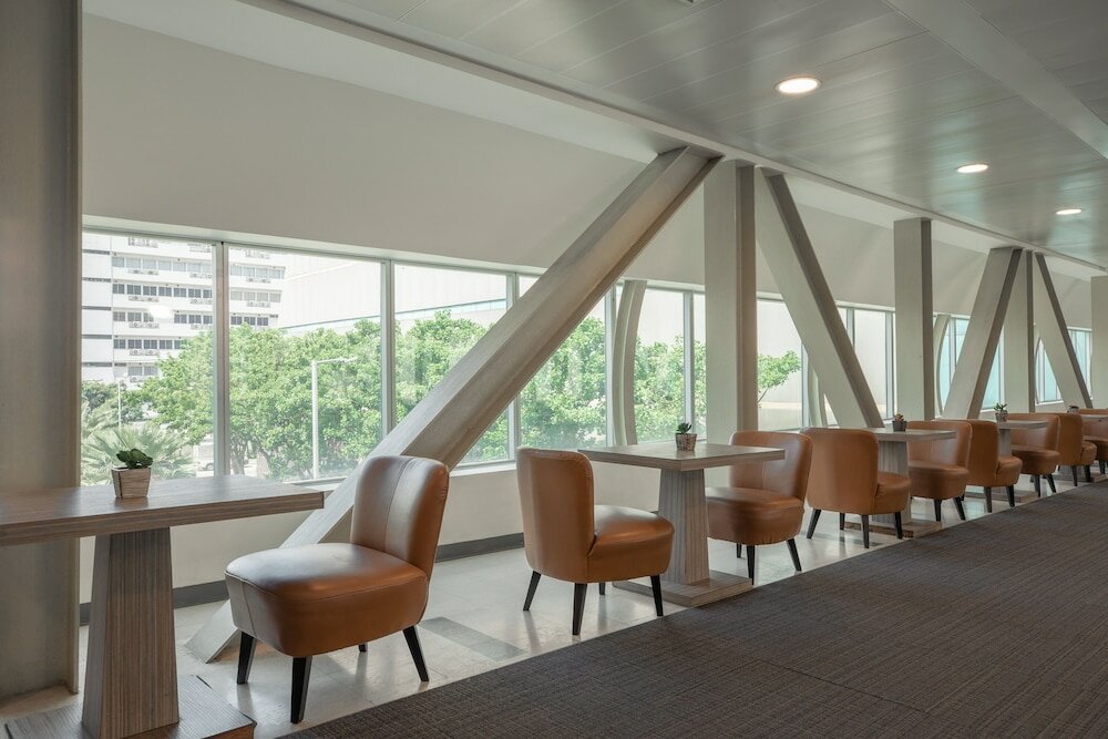 Фото Centara Life Government Complex Hotel & Convention Centre Chaeng Watthana