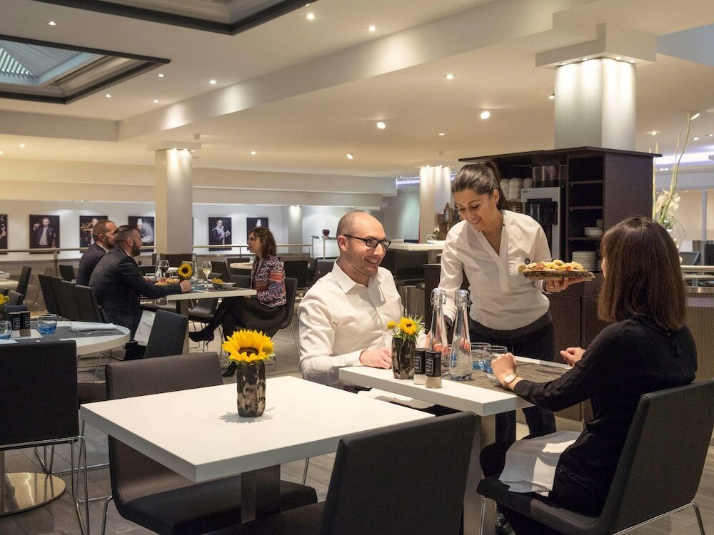 Фото Novotel Geneve Centre