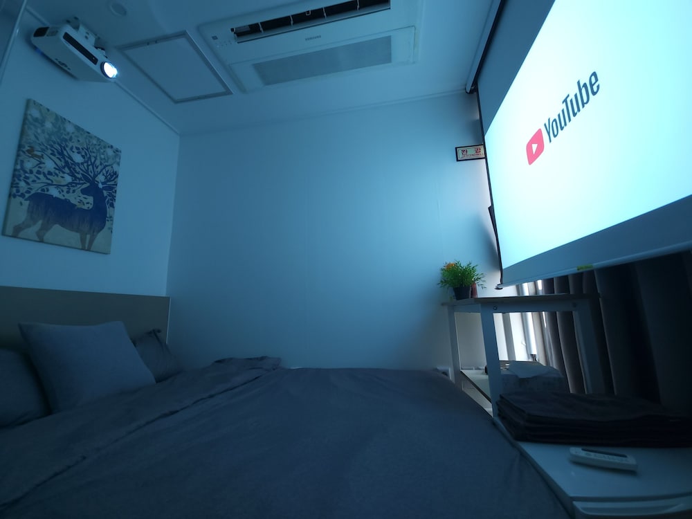 Фото Click Hotel Myeongdong