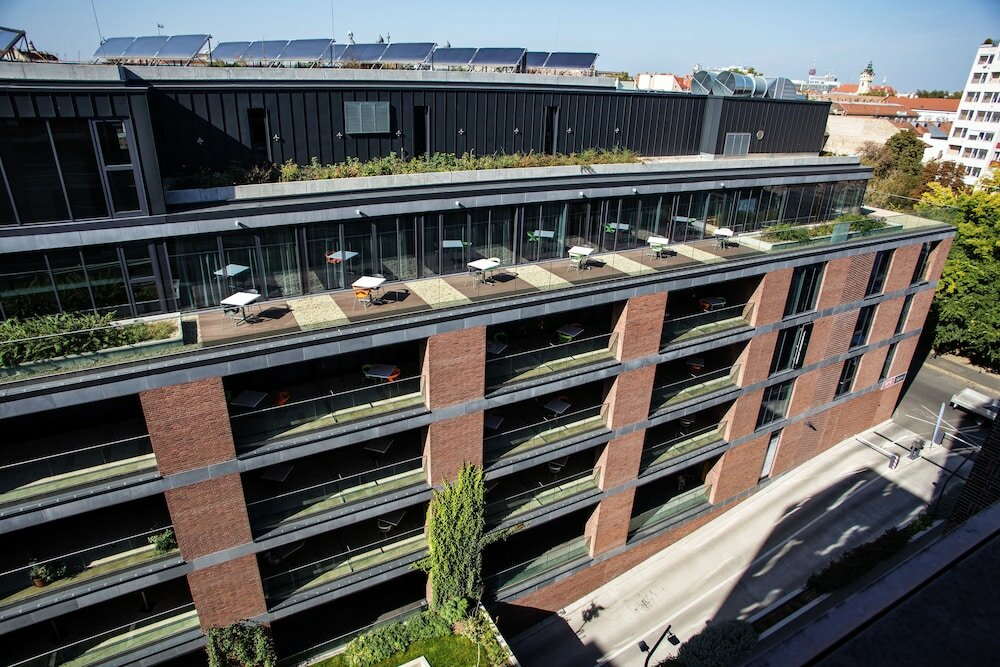 Фото Art Hotel Szeged