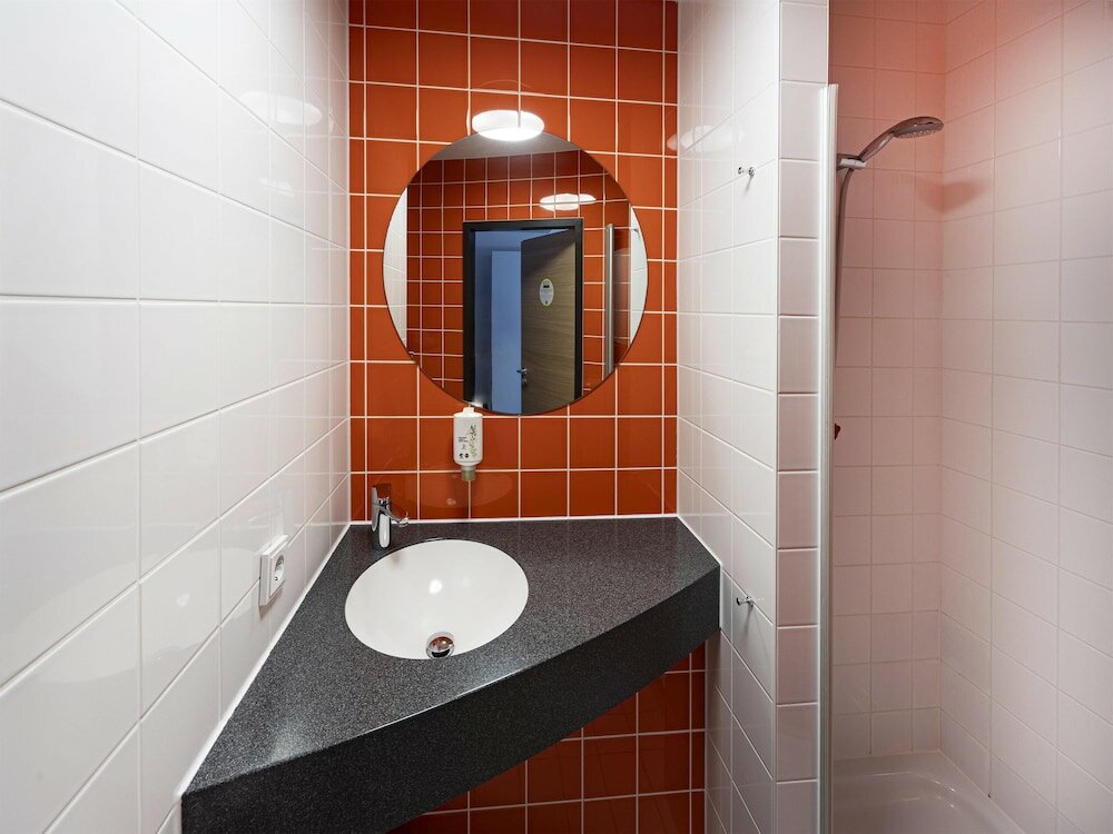 Фото B&b Hotel Leipzig-City