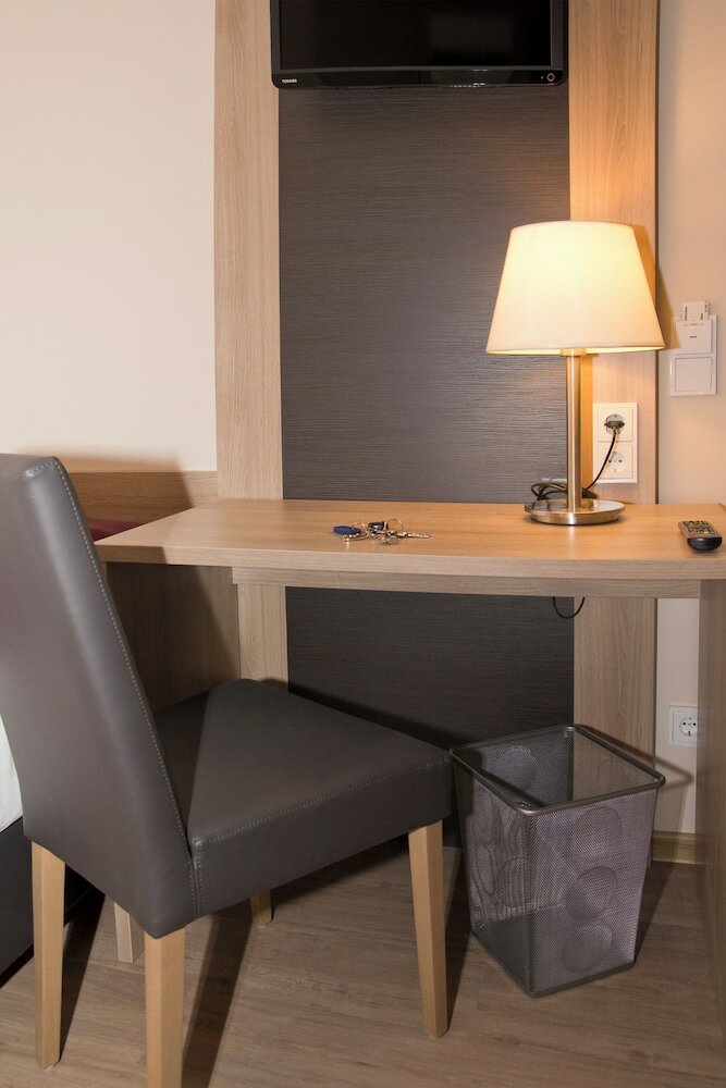 Фото Troll's Brauhaus Hotel