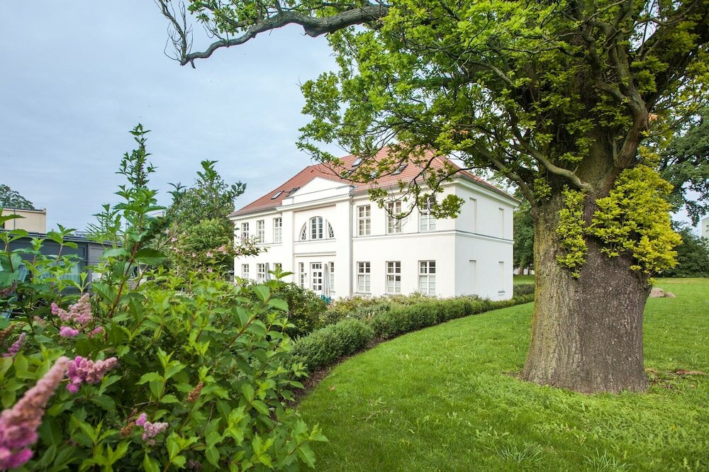 Фото Hotel Prinzenpalais Bad Doberan