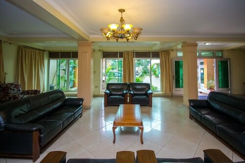 Гостиница Emerald Hotel в Уганде
