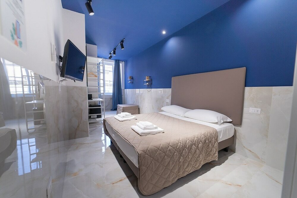 Фото P. C. Boutique H. Napoli Centro