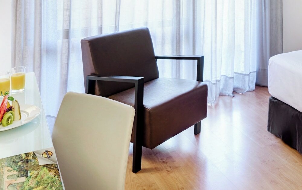 Фото Sercotel Gran Hotel Zurbarán