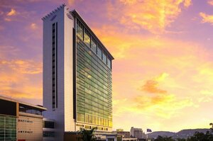 Гостиница The Stanley Hotel & Suites