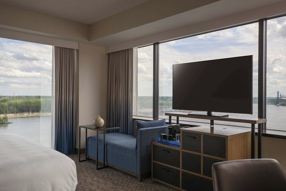 Фото Renaissance Toledo Downtown Hotel