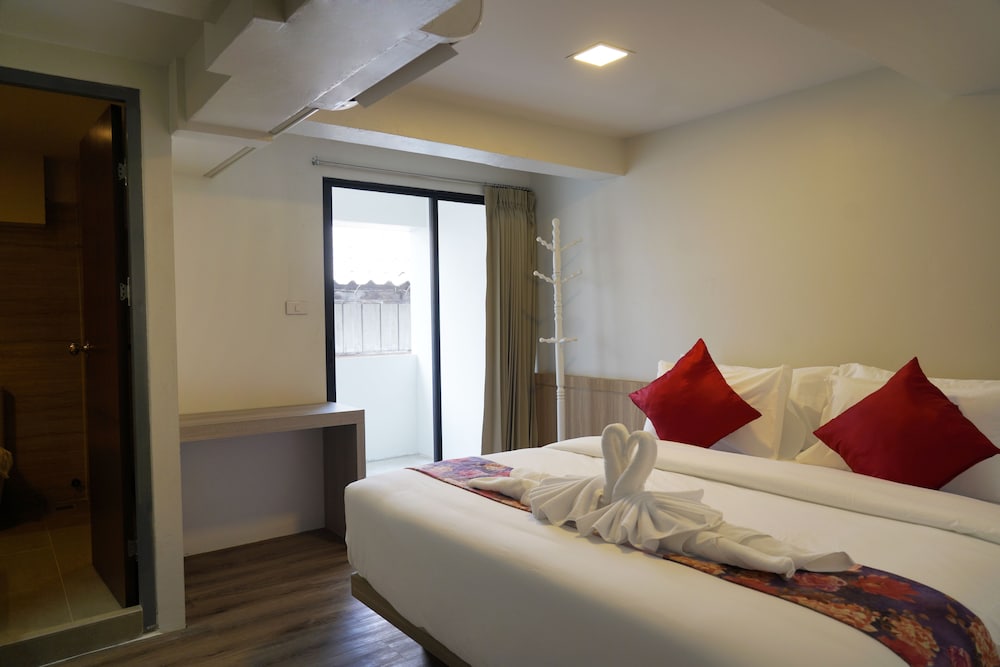 Фото Wild Orchid Villa