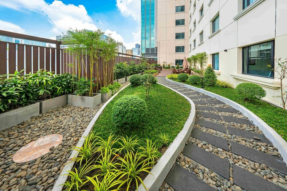 Фото Saigon Prince Hotel