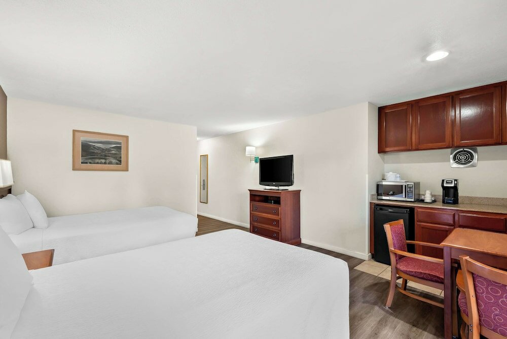 Фото Best Western Stagecoach Inn