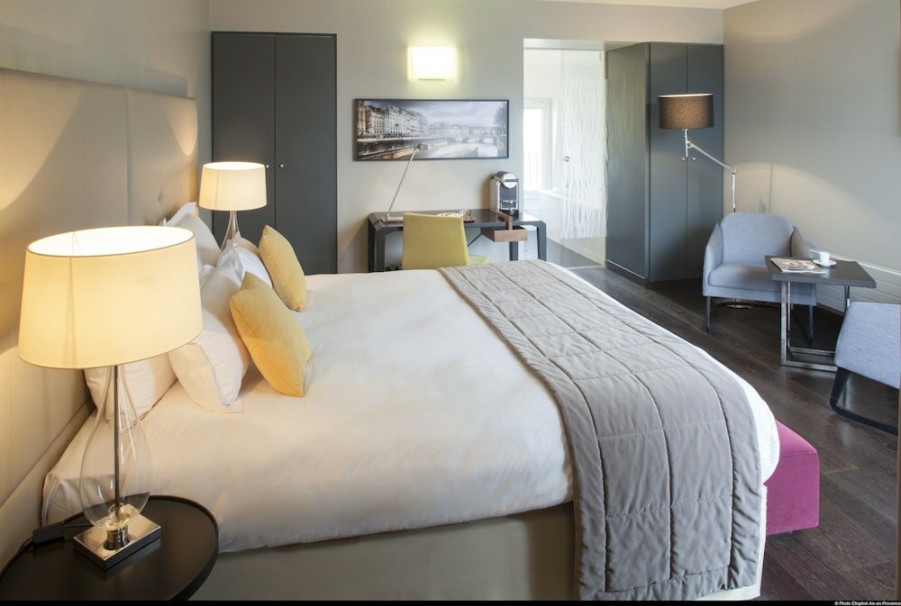 Фото Hotel De L'Universite