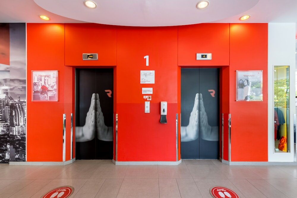 Фото Easy Planet Pattaya