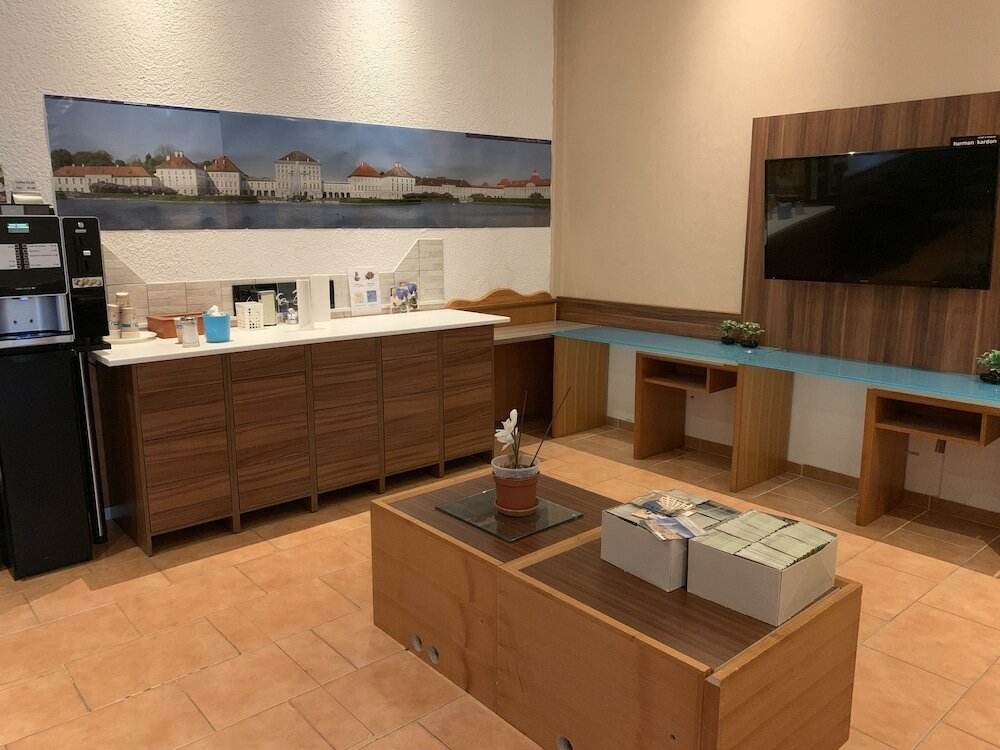 Фото Hotel New Fair Munich Messe