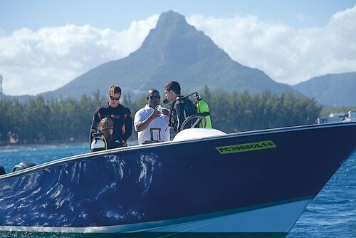 Гостиница La Pirogue Mauritius в Флик-ан-Флаке