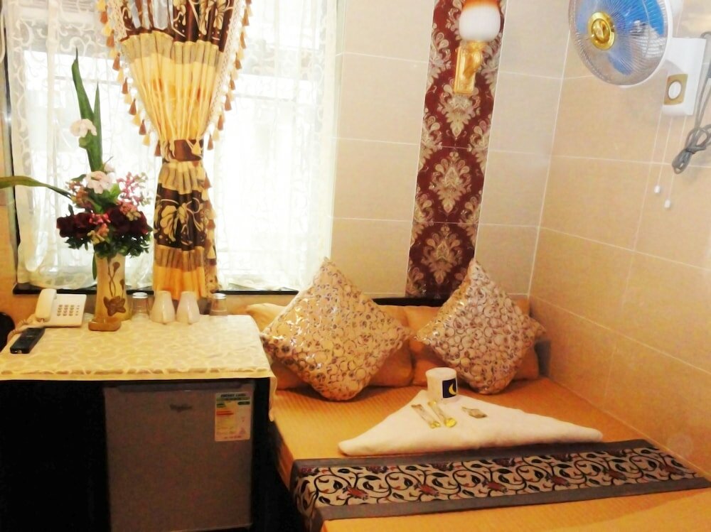 Фото Dhillon Hotel - Hostel