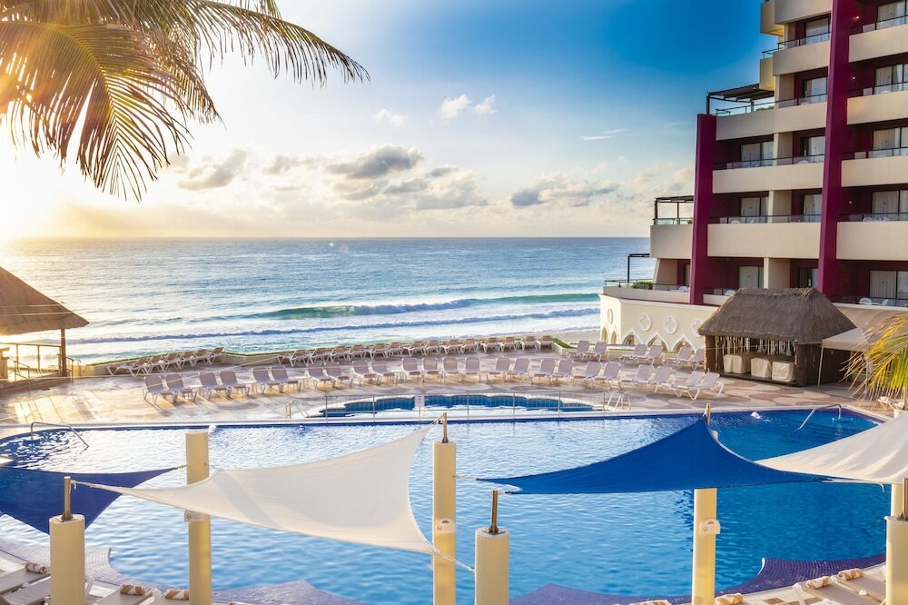 Фото Crown Paradise Club Cancun