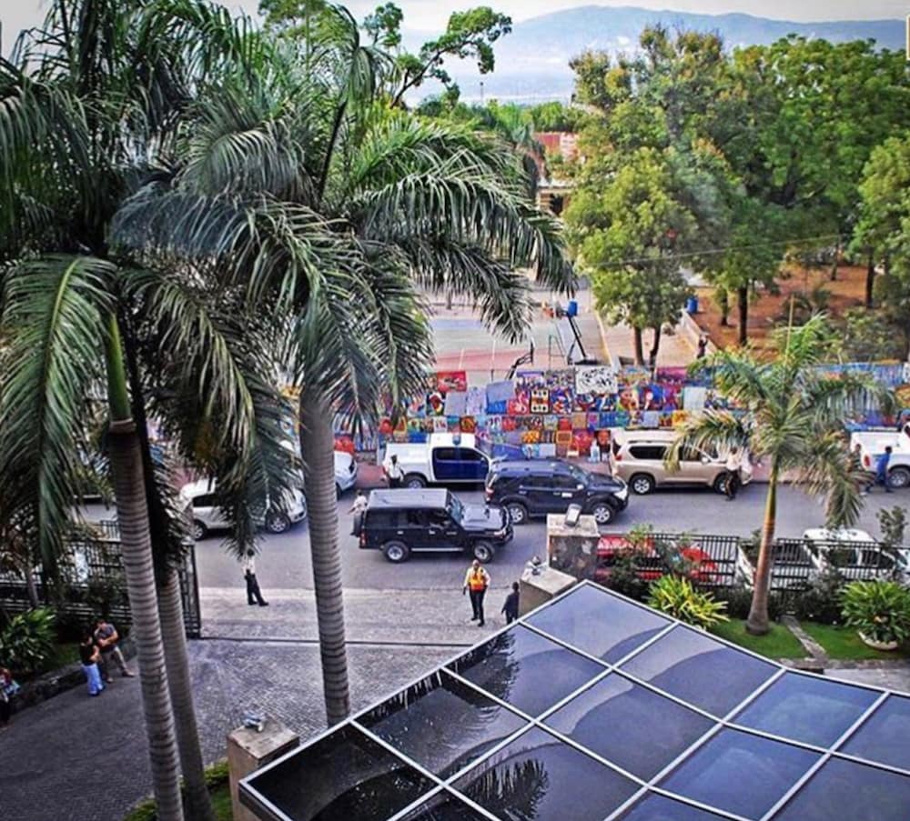 Фото Kinam Hotel